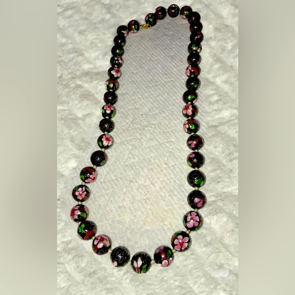 Large bead vintage Cloisonné Necklace